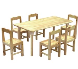 Bộ bàn ghế mầm non bằng gỗ tự nhiên cho trẻ em